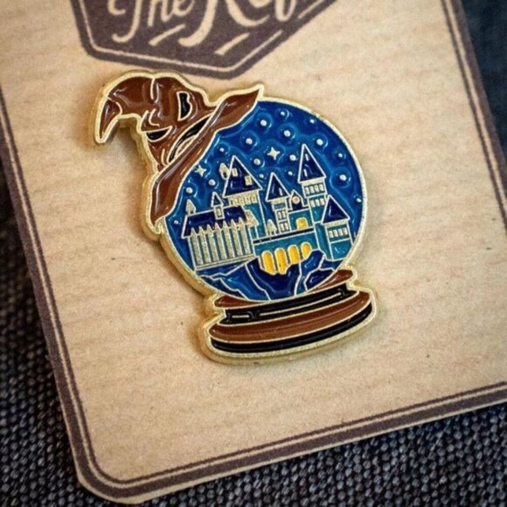 3/20 Harry Potter Wizard Hat Hogwarts Enamel Pin